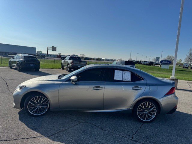 Used 2019 Lexus IS 300 AWD w/ Navigation Package image 6