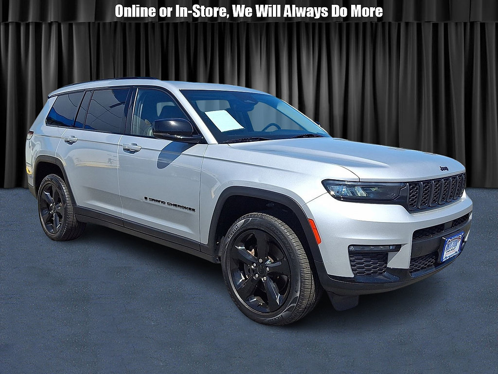 Used 2022 Jeep Grand Cherokee L Limited w/ Black Appearance Package AWD/4WD image 1