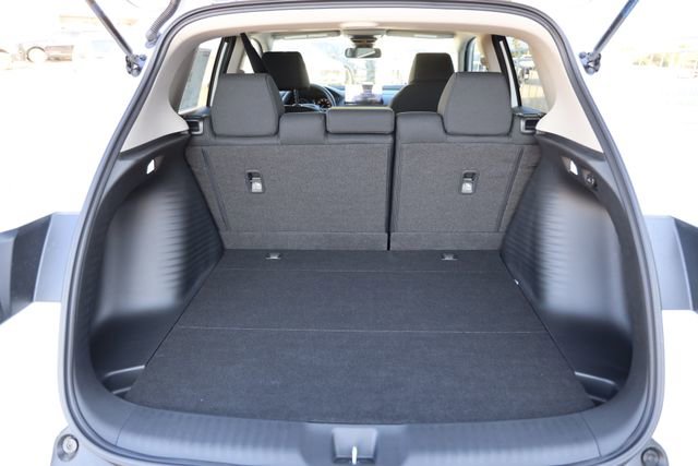 New 2026 Honda HR-V LX image 11