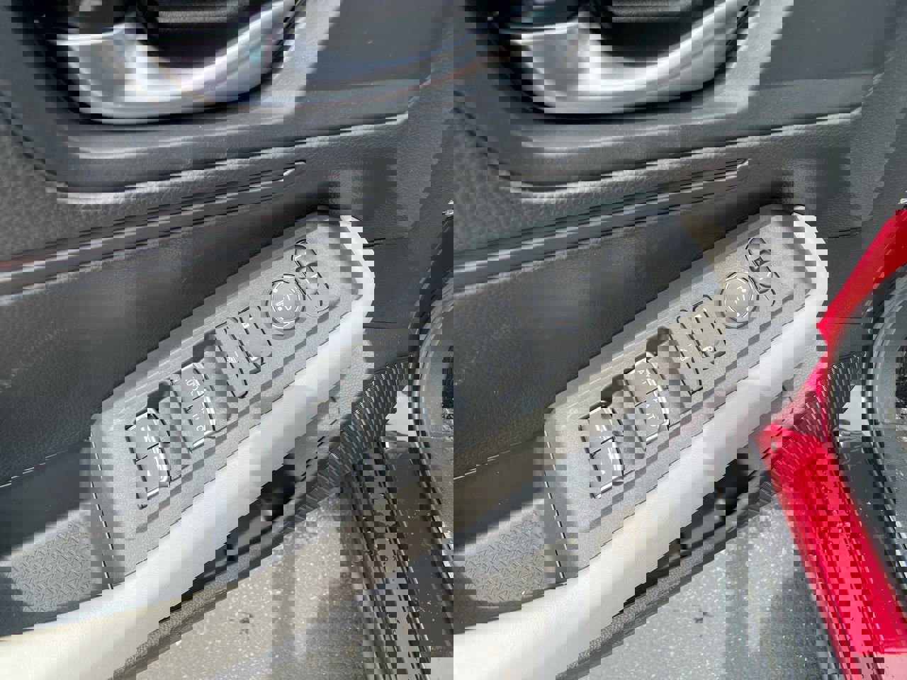 New 2025 Honda Accord LX image 12