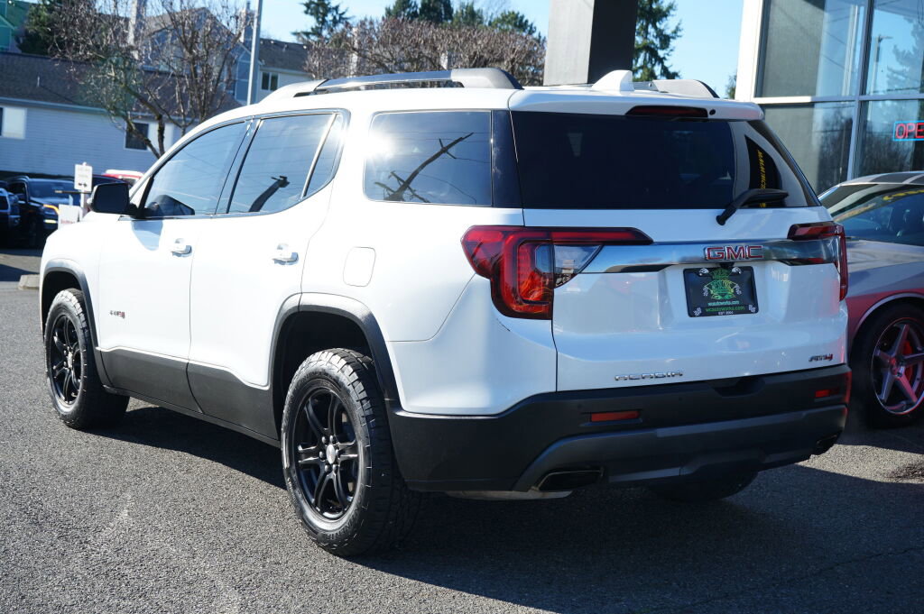 Used 2023 GMC Acadia AT4 w/ Preferred Package AWD/4WD image 3