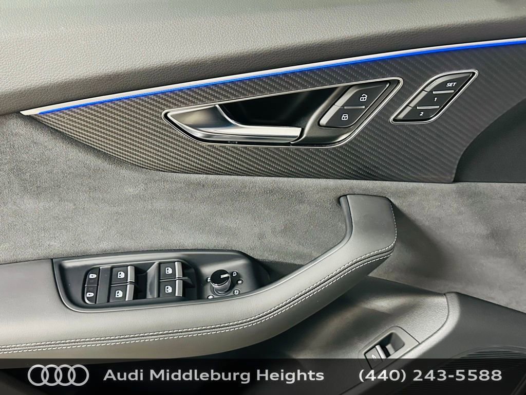 Certified 2025 Audi SQ8 Prestige image 25