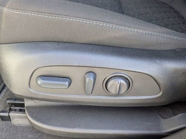 Used 2022 Chevrolet Blazer LT image 20