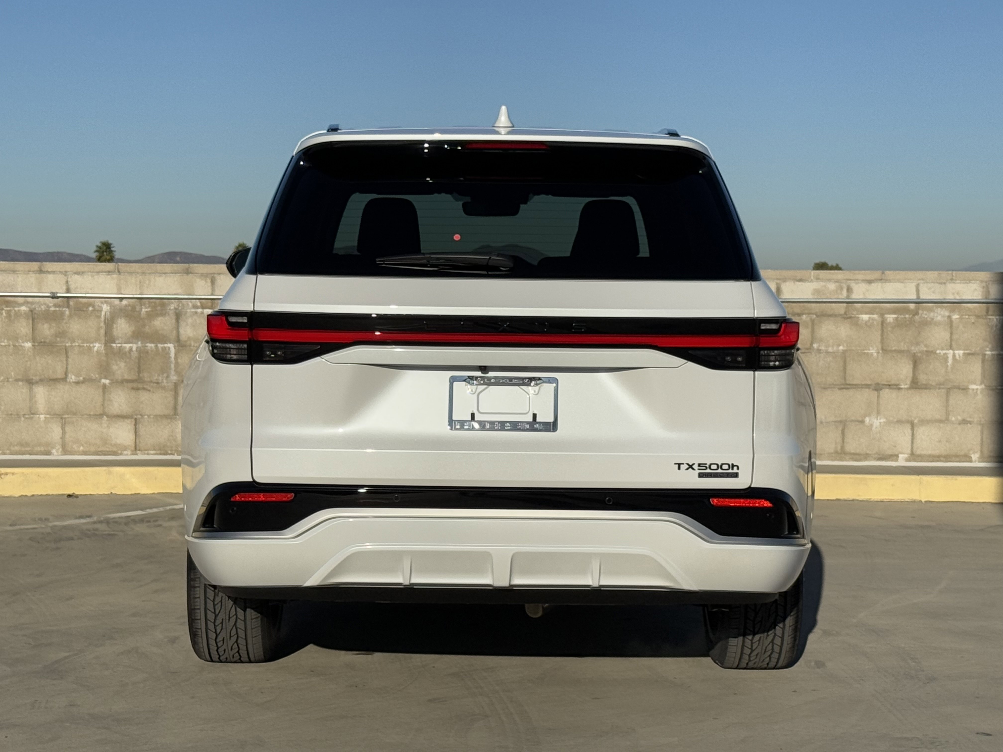 New 2026 Lexus TX 500h AWD image 11