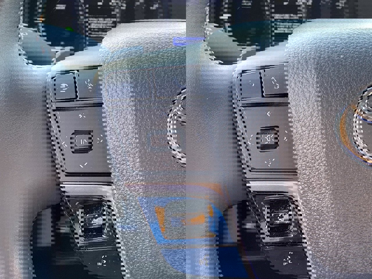 Used 2025 Toyota Camry XSE image 8