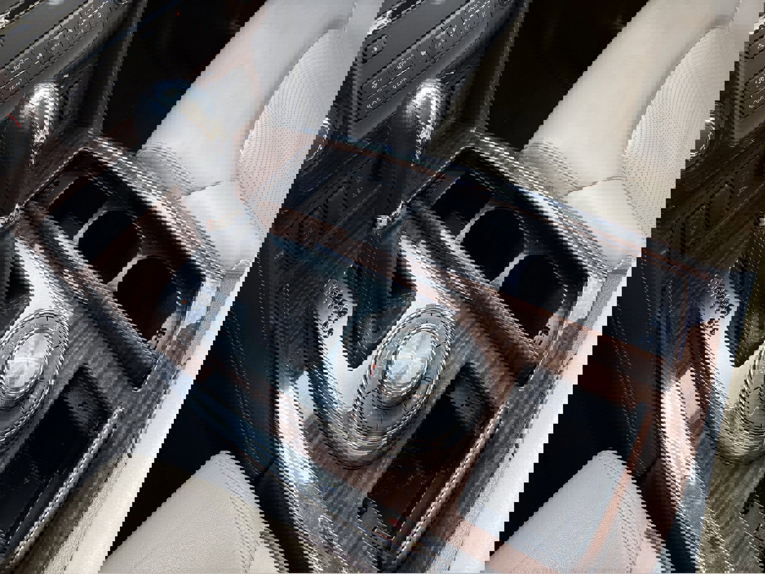 Used 2019 Nissan Armada SL w/ Premium Package image 21