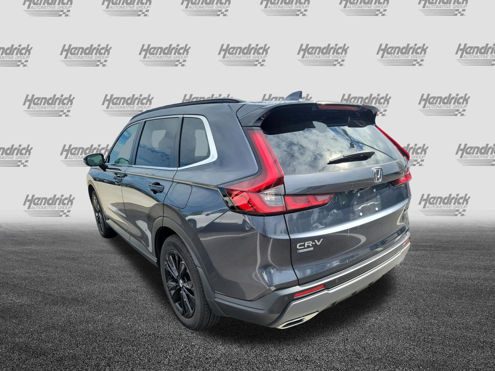 Used 2024 Honda CR-V Sport Touring image 8