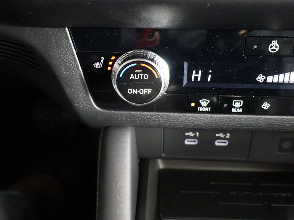 New 2026 Mitsubishi Outlander AWD image 53