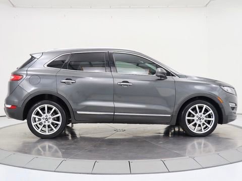 Used 2019 Lincoln MKC Reserve w/ MKC Technology Package FWD image 6