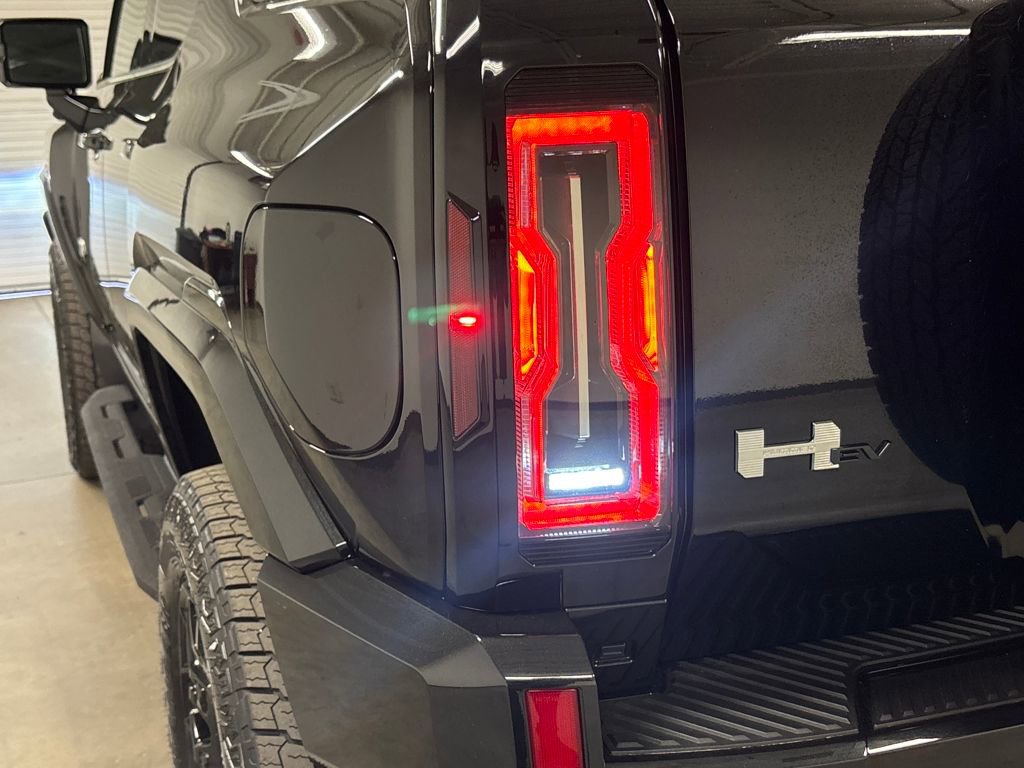 New 2026 GMC Hummer EV SUV AWD/4WD image 15