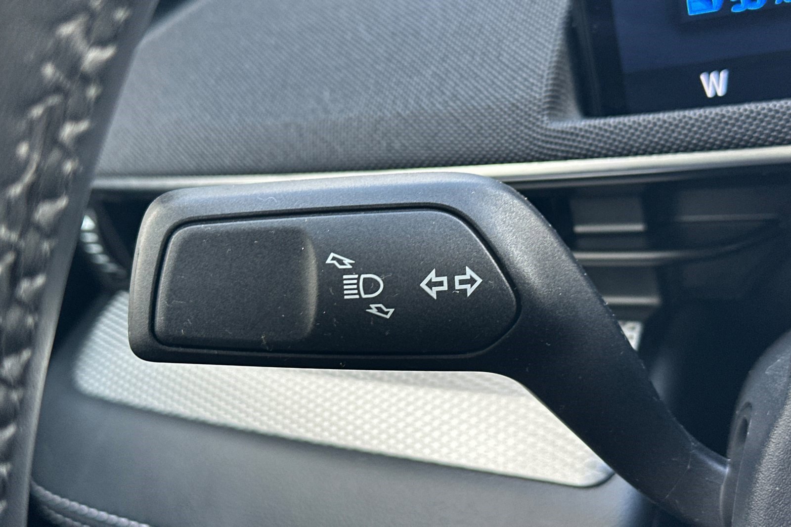 Used 2023 Ford Mustang Mach-E Select image 32