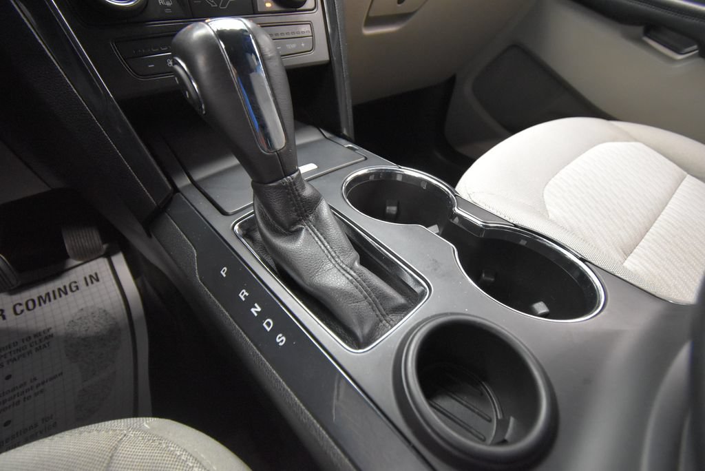 Used 2018 Ford Explorer FWD image 19