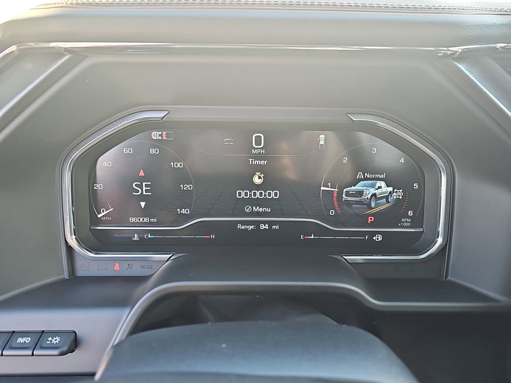 Certified 2024 GMC Sierra 1500 AT4 w/ Technology Package AWD/4WD image 30