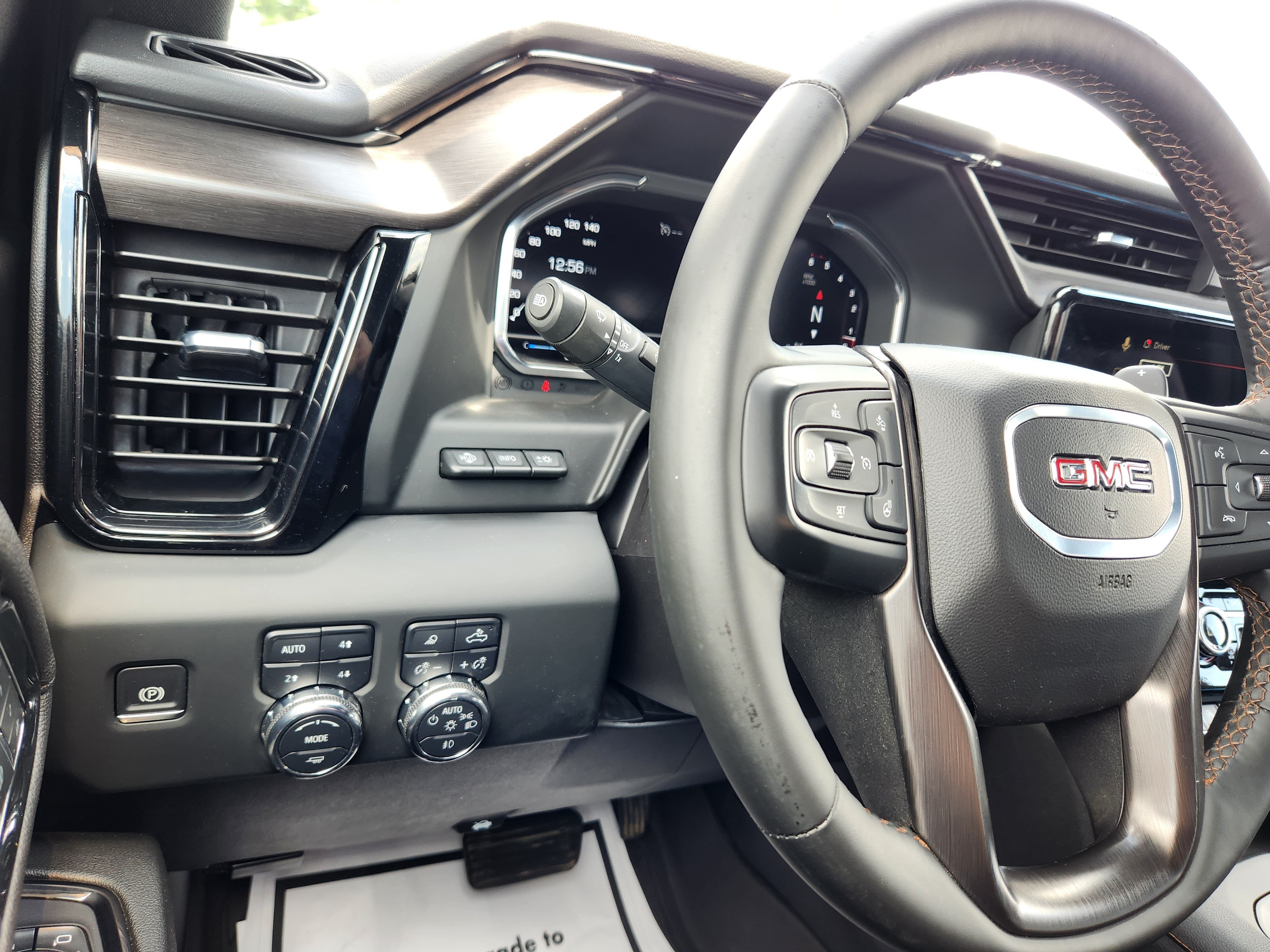 Used 2024 GMC Sierra 1500 AT4 w/ Technology Package AWD/4WD image 24
