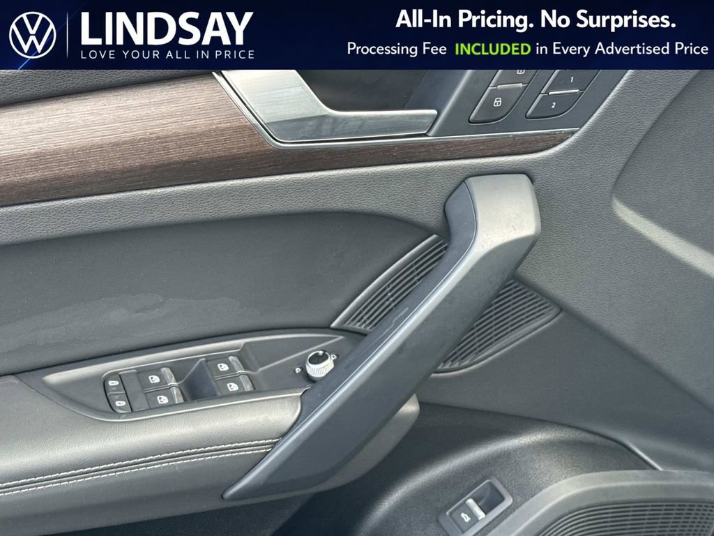 Used 2023 Audi Q5 2.0T Premium Plus w/ Premium Plus Package AWD/4WD image 18