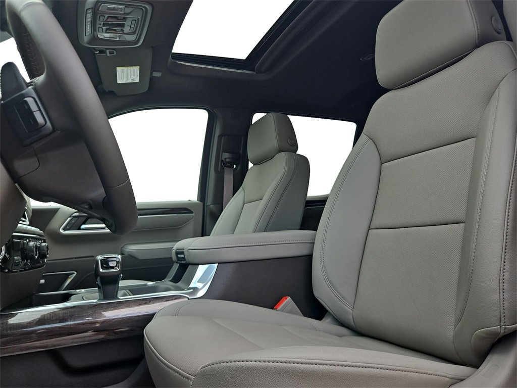 New 2026 Chevrolet Silverado 1500 LTZ w/ LTZ Premium Package image 27