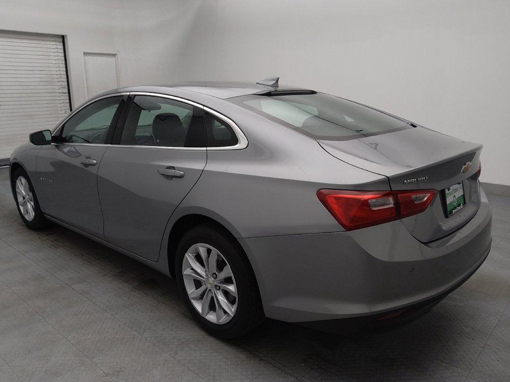 Used 2024 Chevrolet Malibu LT image 3