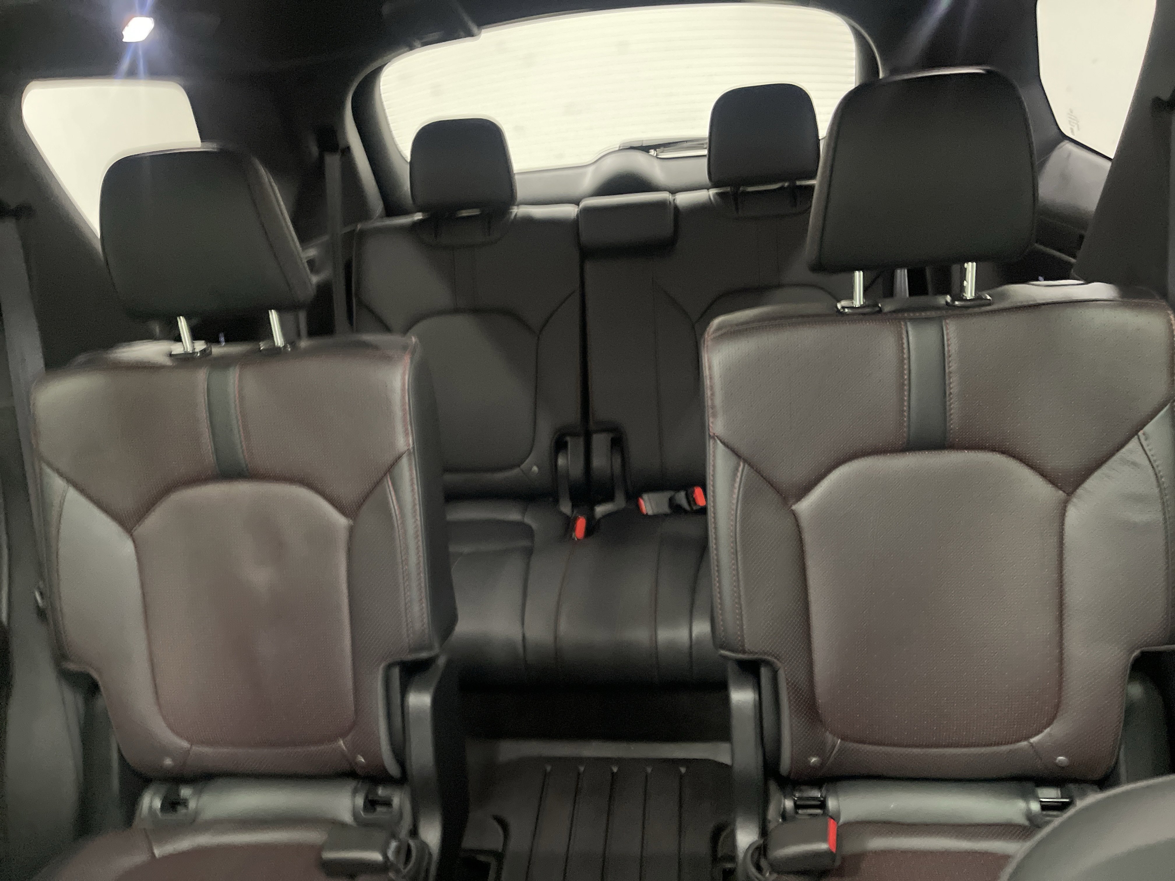 Used 2025 Honda Pilot Black Edition image 11