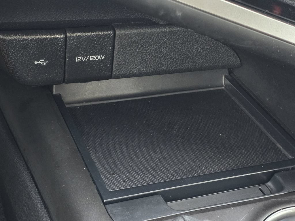 Used 2024 Toyota Camry SE FWD image 21