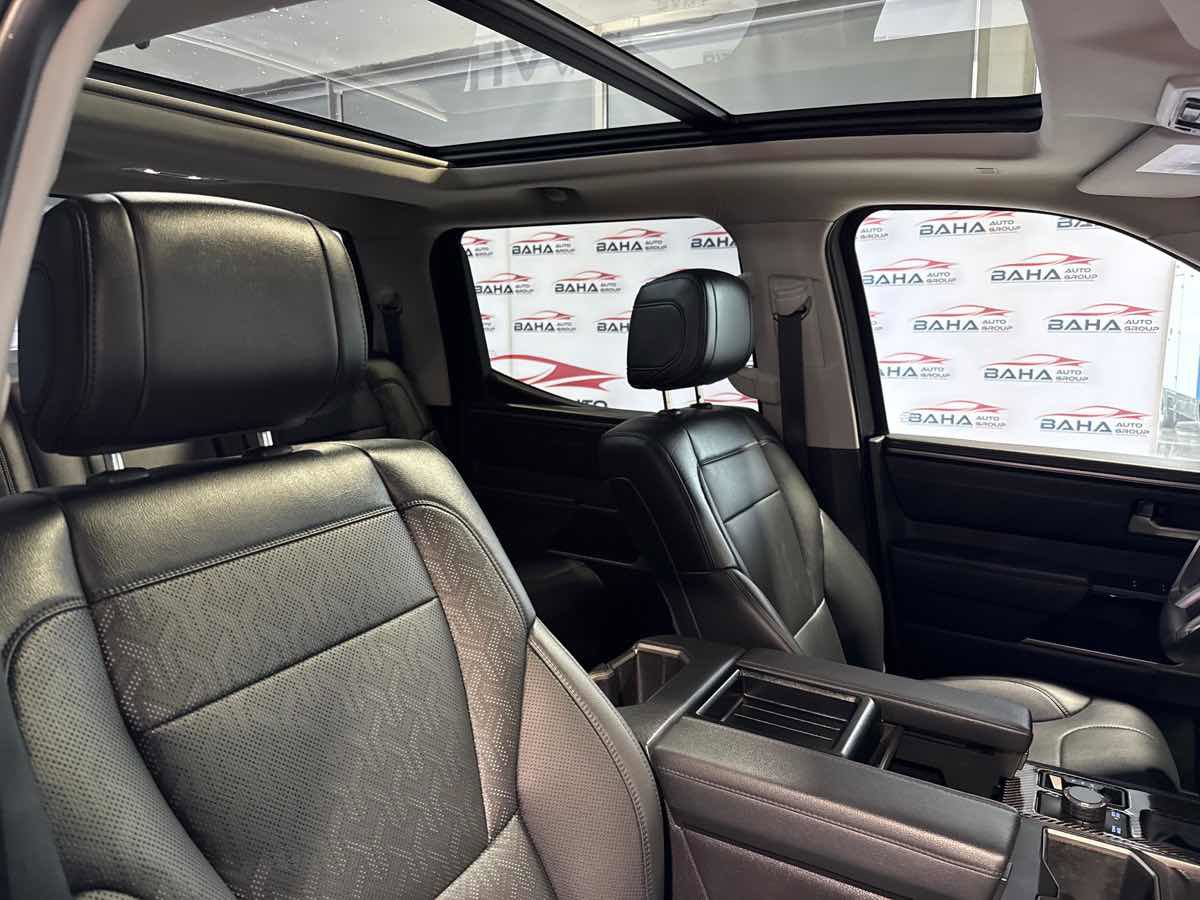Used 2024 Toyota Tundra Limited AWD/4WD image 38
