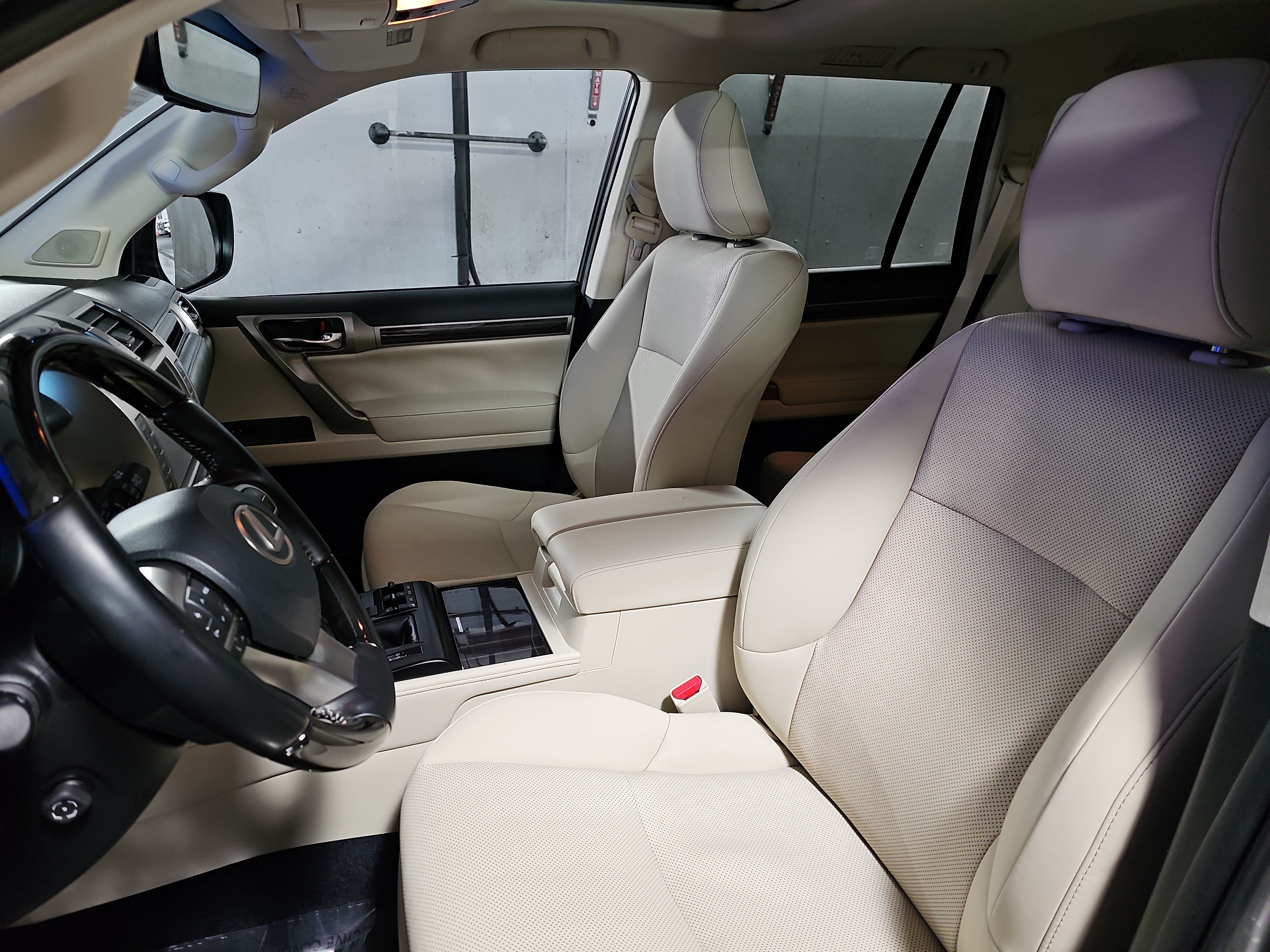 Used 2021 Lexus GX 460 Premium w/ Premium Plus Package AWD/4WD image 17