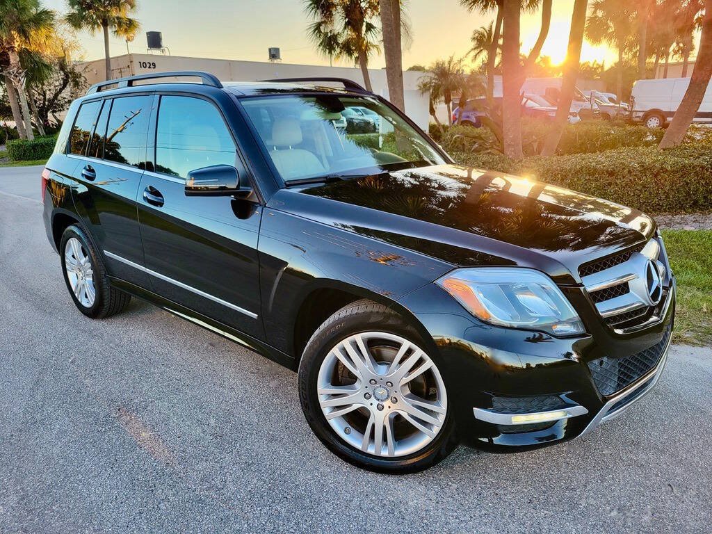 Used 2015 Mercedes-Benz GLK 250 BlueTEC 4MATIC image 2