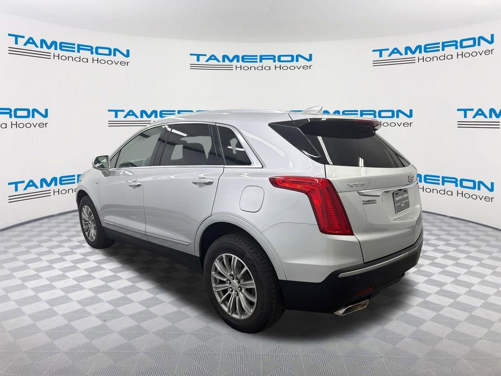 Used 2018 Cadillac XT5 Luxury w/ Driver Awareness Package image 3