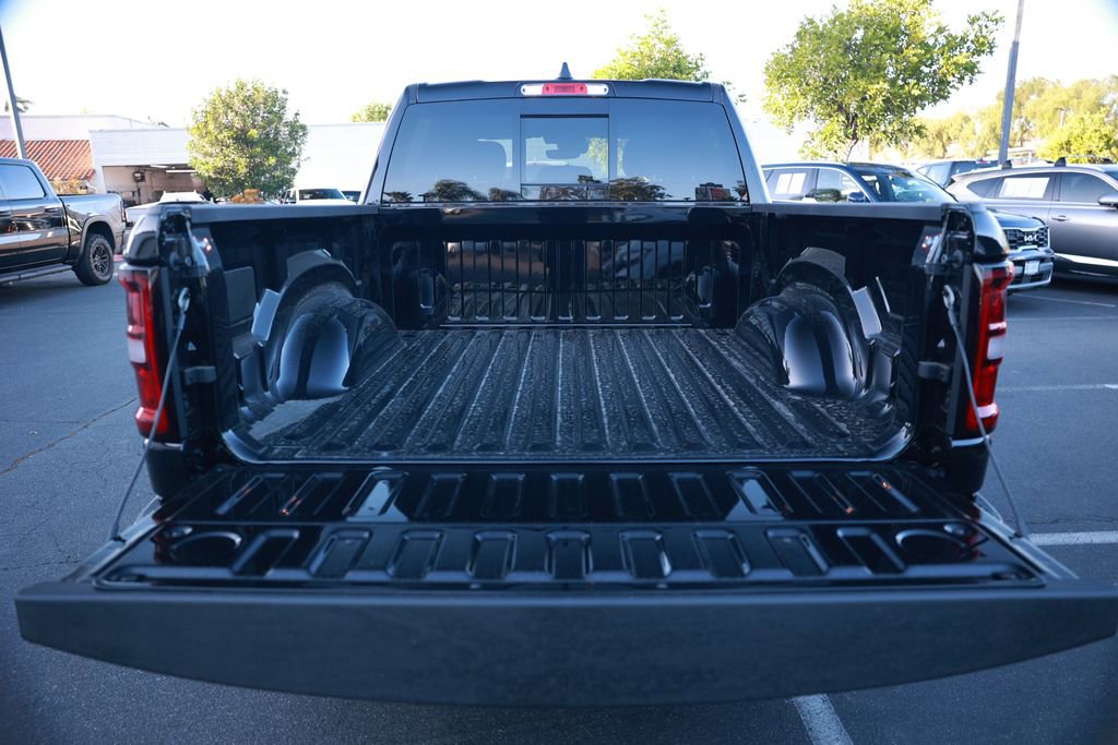 New 2026 RAM 1500 Big Horn AWD/4WD image 33