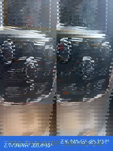 Used 2014 Jeep Grand Cherokee Overland w/ Advanced Technology Group image 18