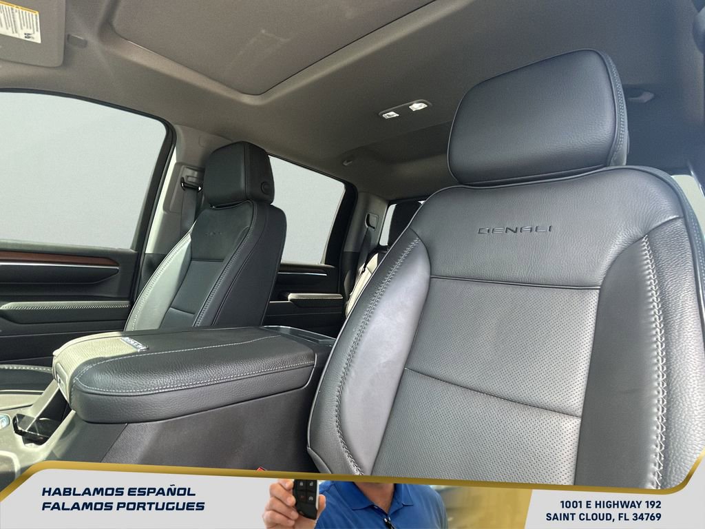 Used 2025 GMC Sierra 3500 Denali w/ Denali Reserve Package AWD/4WD image 24