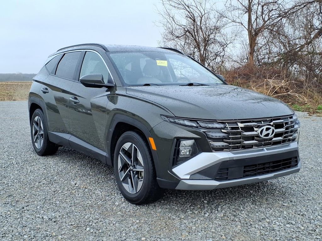 Used 2025 Hyundai Tucson SEL image 2