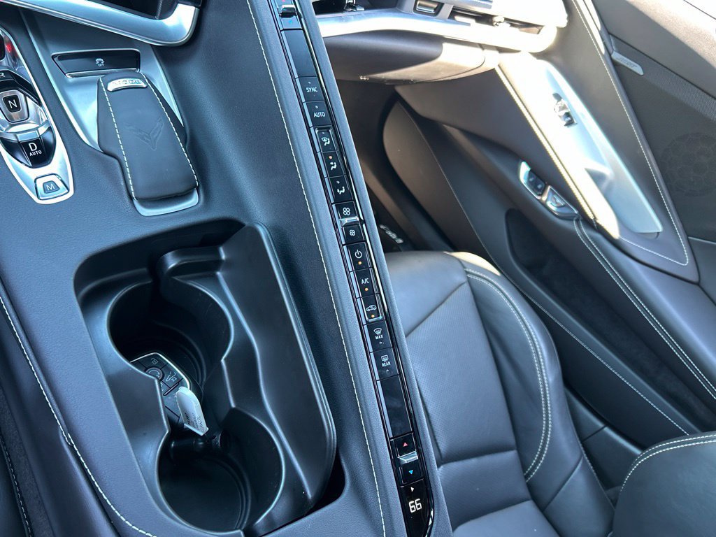 Used 2022 Chevrolet Corvette Stingray Coupe RWD image 27