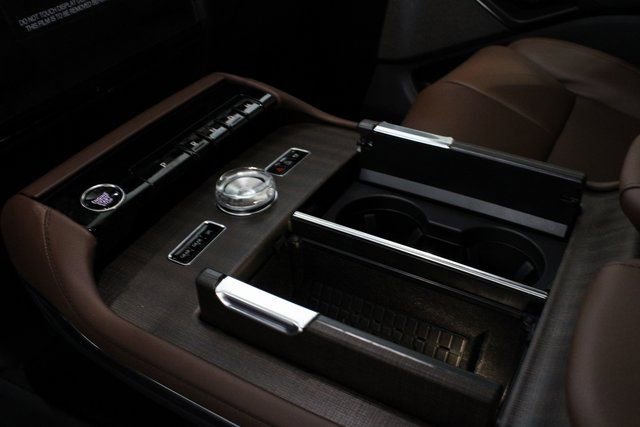 New 2026 Lincoln Navigator L Reserve image 45