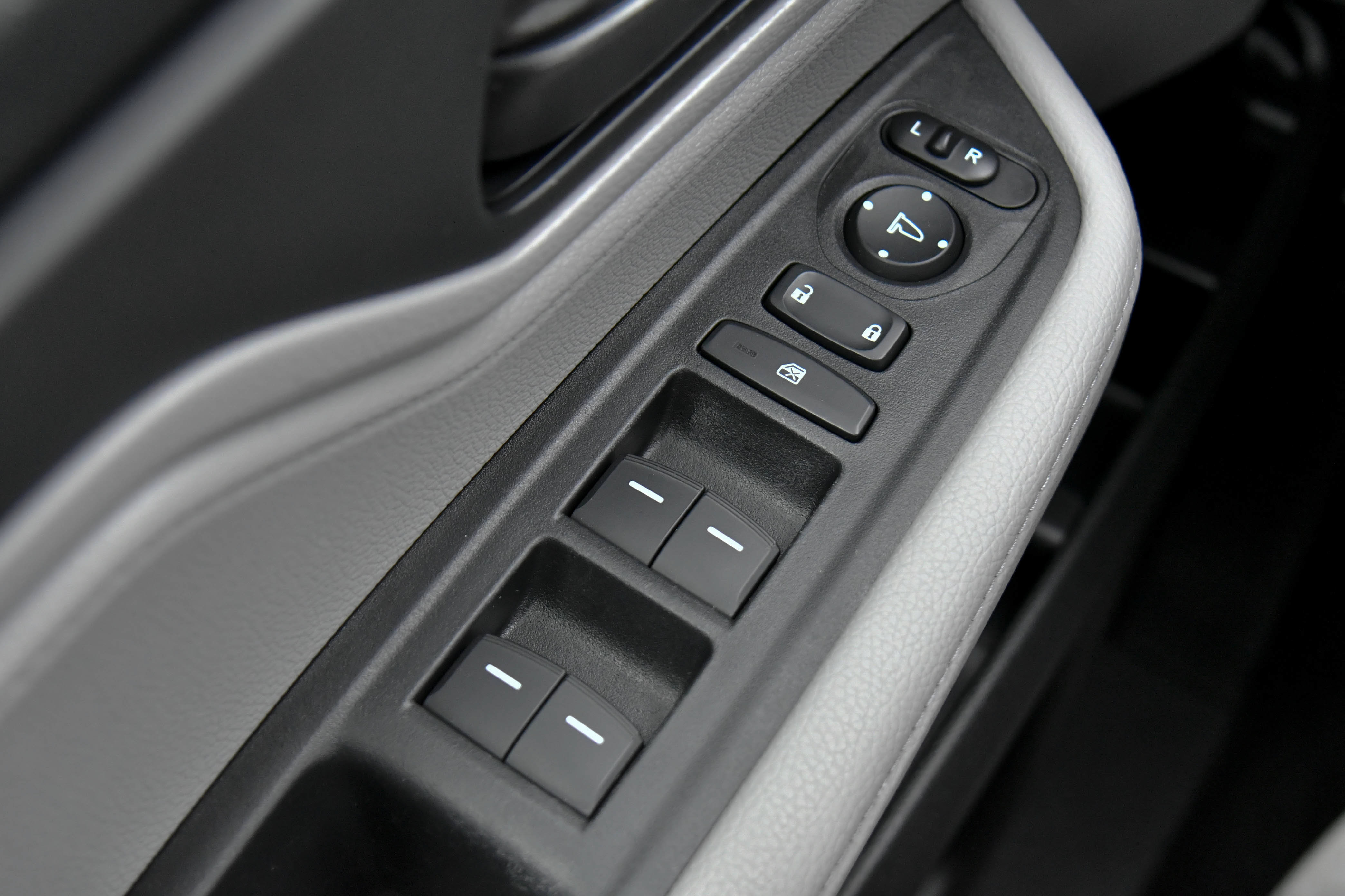Used 2023 Honda Odyssey EX-L image 37