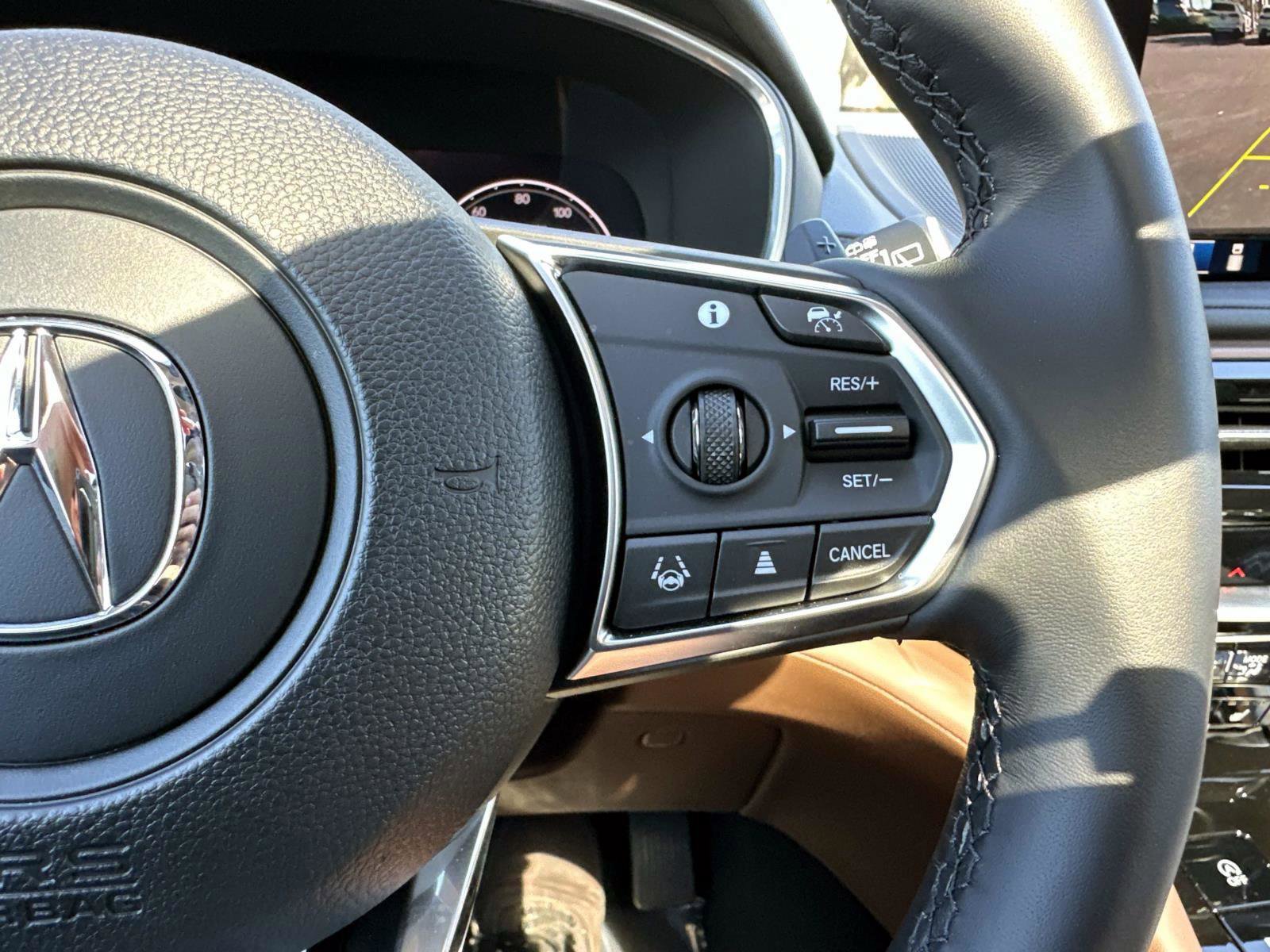 Certified 2025 Acura MDX SH-AWD w/ Technology Package image 30