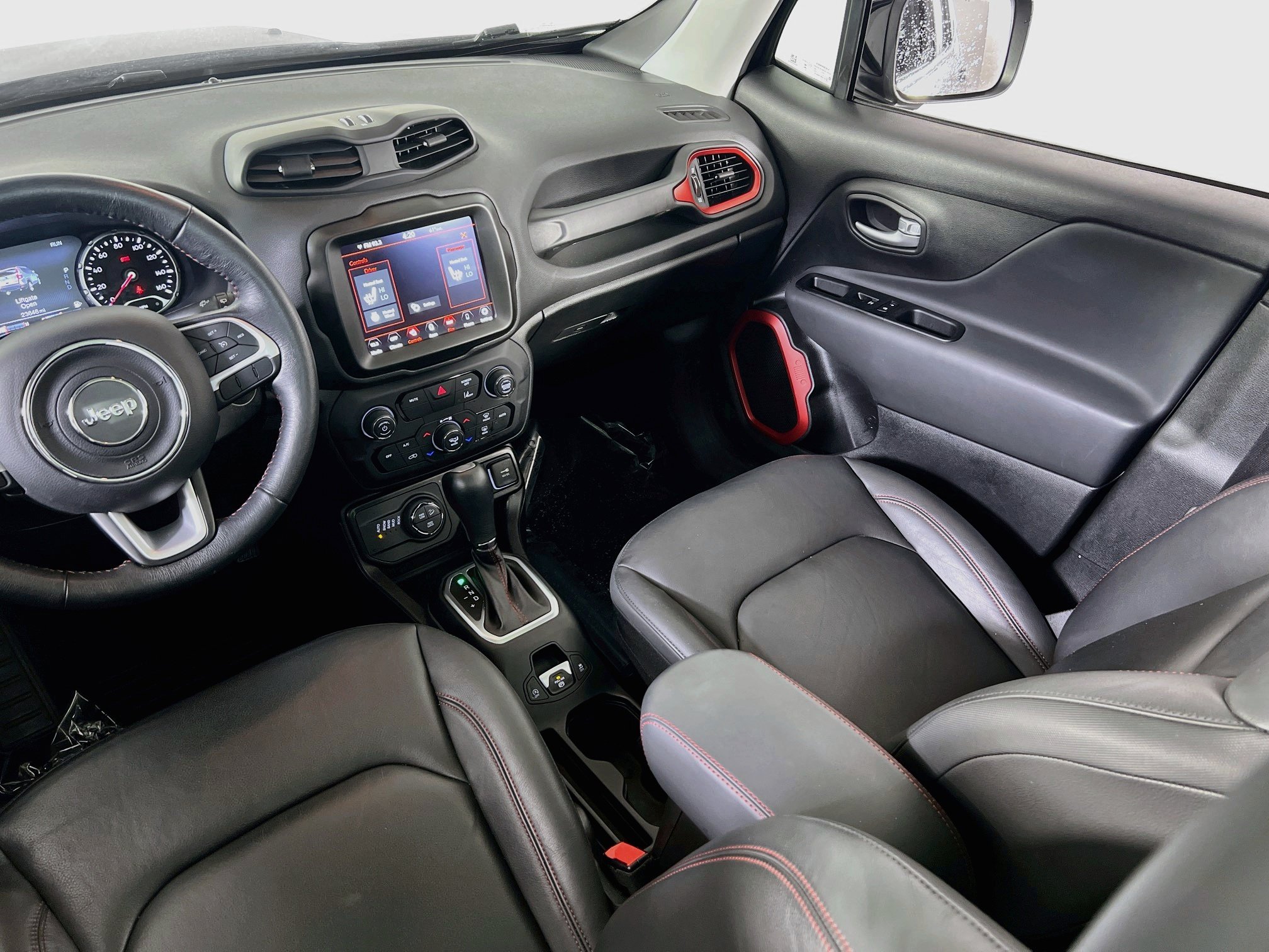 Used 2023 Jeep Renegade Trailhawk w/ Sun/Sound Group AWD/4WD image 24
