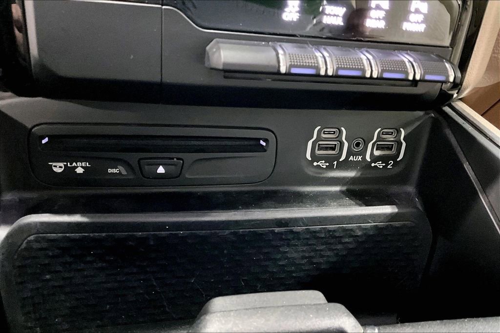 Used 2019 RAM 1500 Laramie image 30