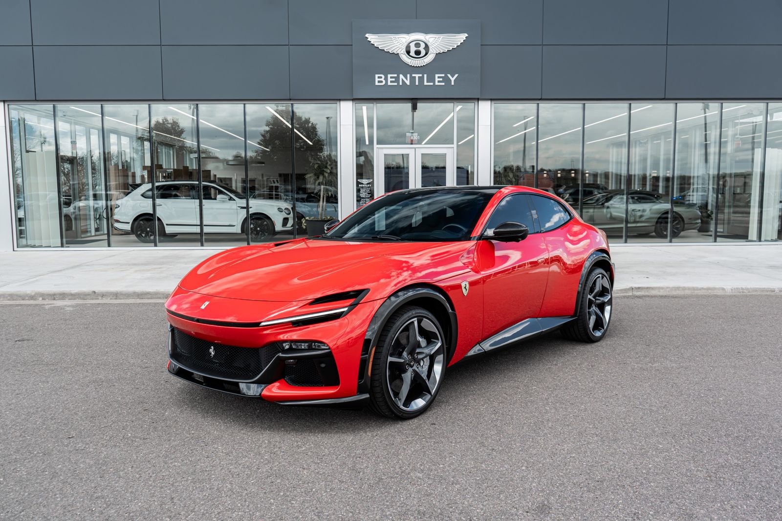 Used 2026 Ferrari Purosangue AWD/4WD image 1