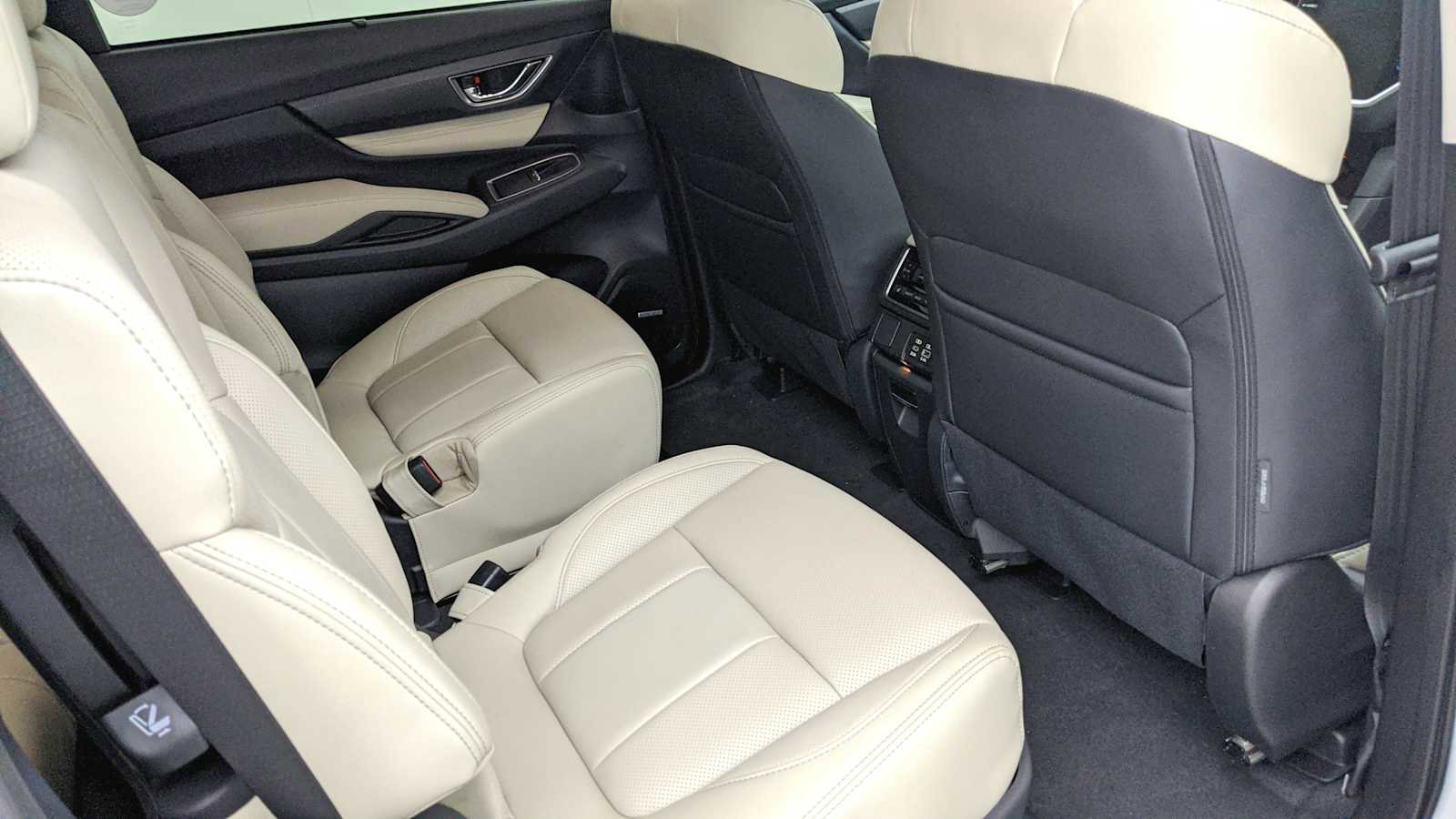 New 2025 Subaru Ascent Limited image 26