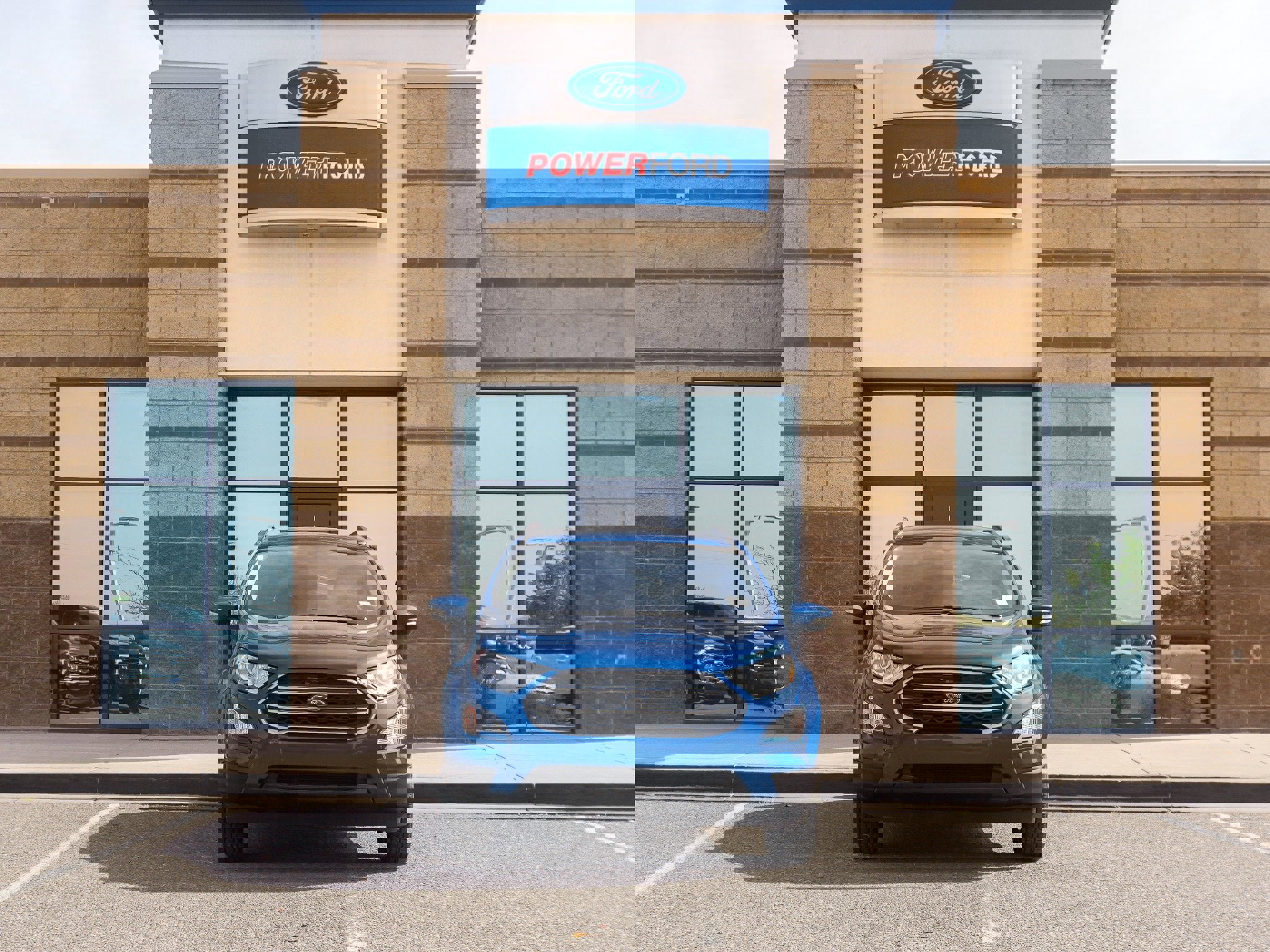 Used 2022 Ford EcoSport SE w/ SE Convenience Package image 3