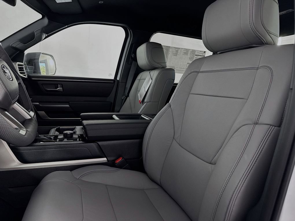 New 2026 Toyota Tundra SR5 AWD/4WD image 32