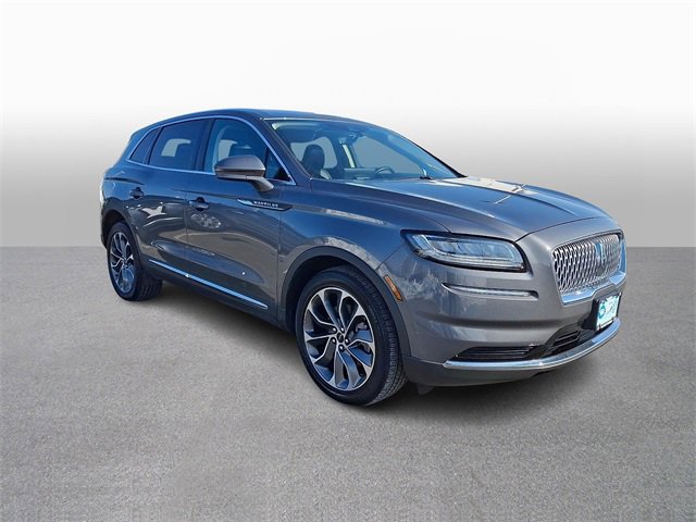 Used 2023 Lincoln Nautilus Reserve image 3