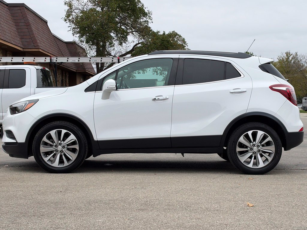 Used 2019 Buick Encore Preferred FWD image 2
