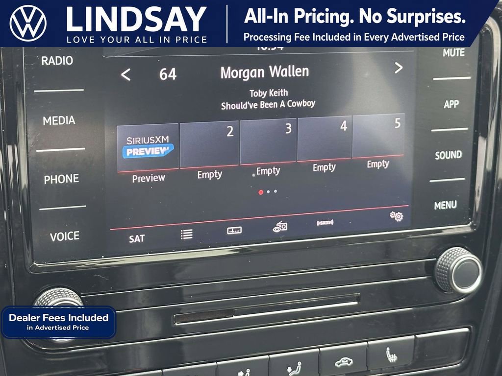 Used 2021 Volkswagen Passat 2.0T SE FWD image 16