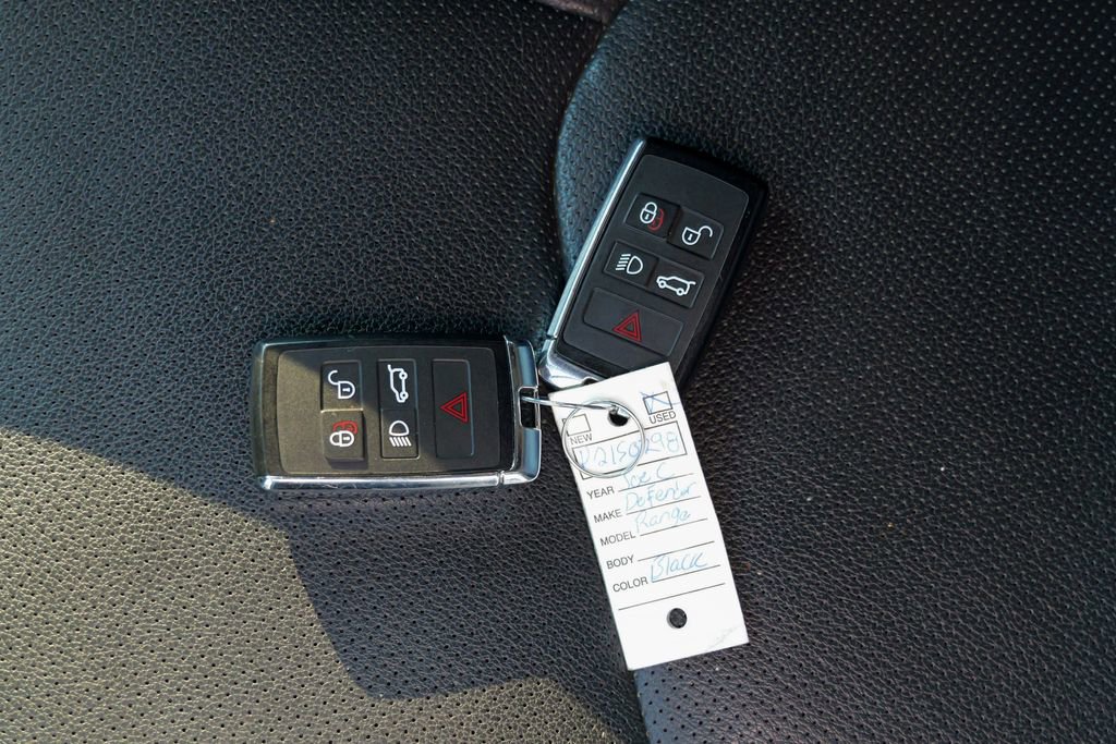 Used 2023 Land Rover Defender 110 X-Dynamic SE AWD/4WD image 62