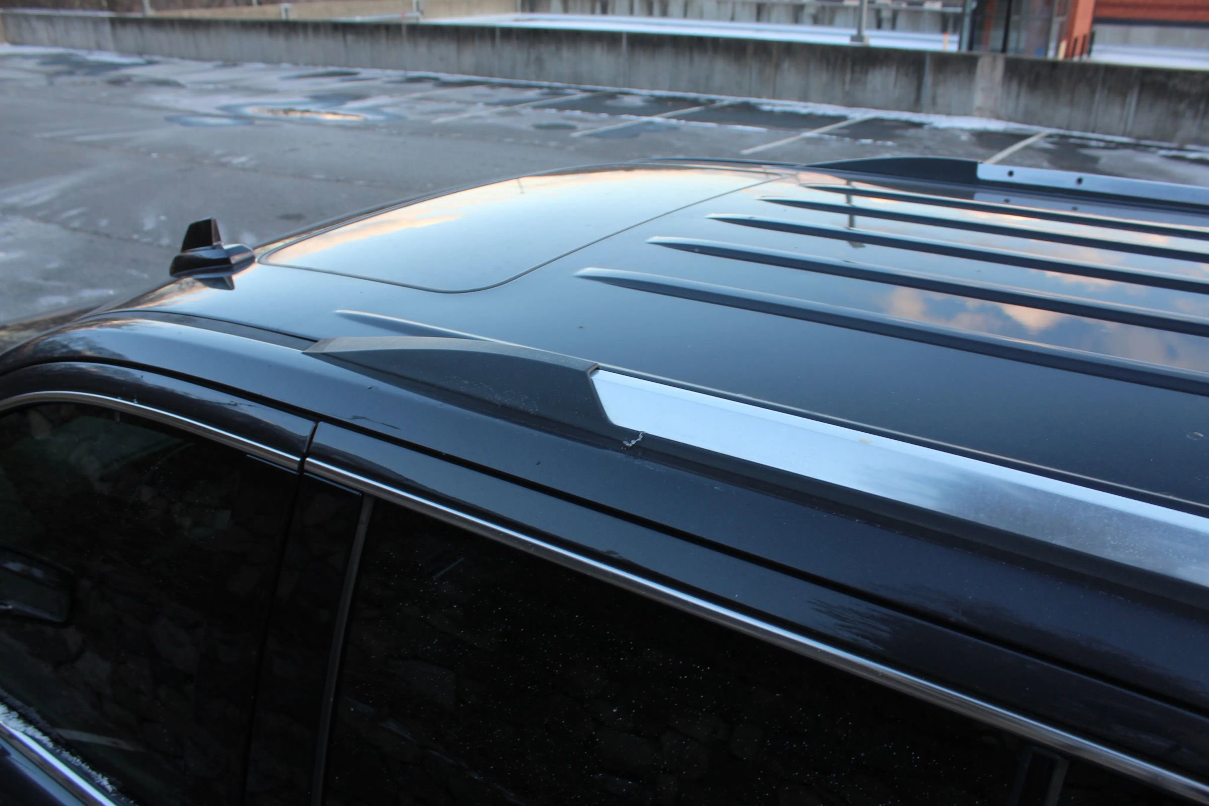 Used 2018 Chevrolet Tahoe Premier AWD/4WD image 44