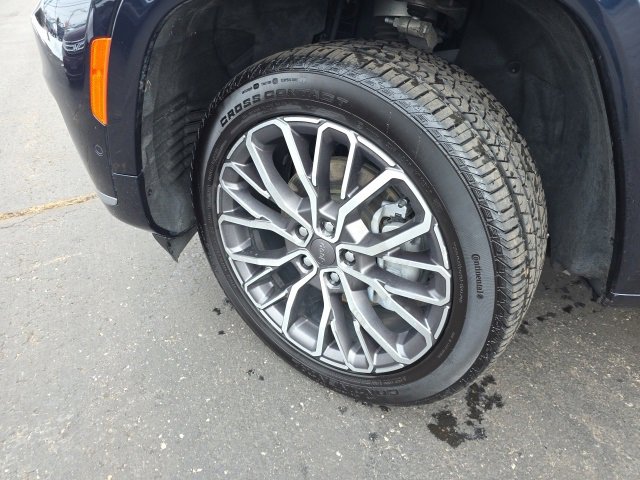 Used 2024 Jeep Grand Cherokee L Summit image 71