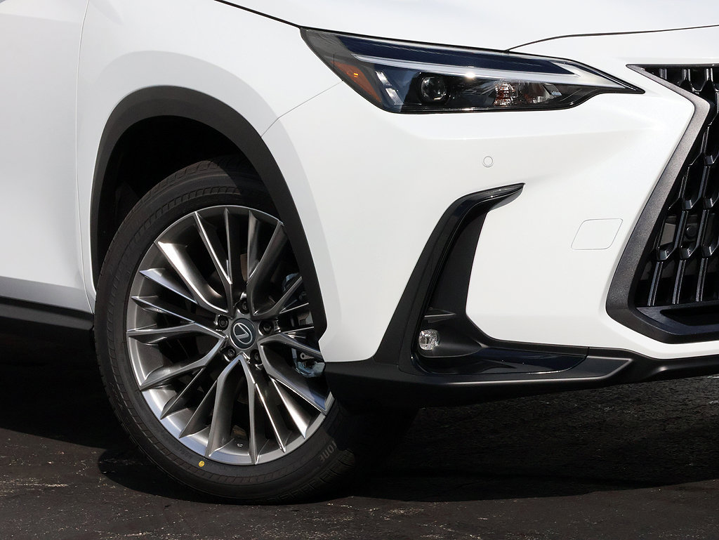 New 2026 Lexus NX 350 AWD w/ Accessory Package (2T) image 3