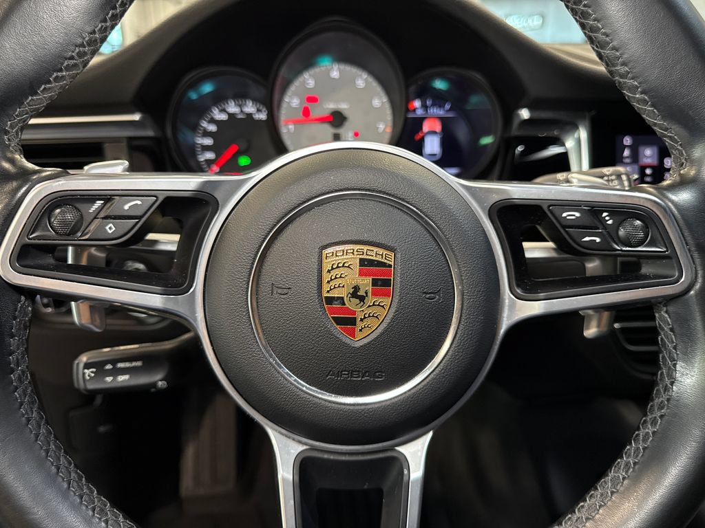 Used 2021 Porsche Macan S AWD/4WD image 19