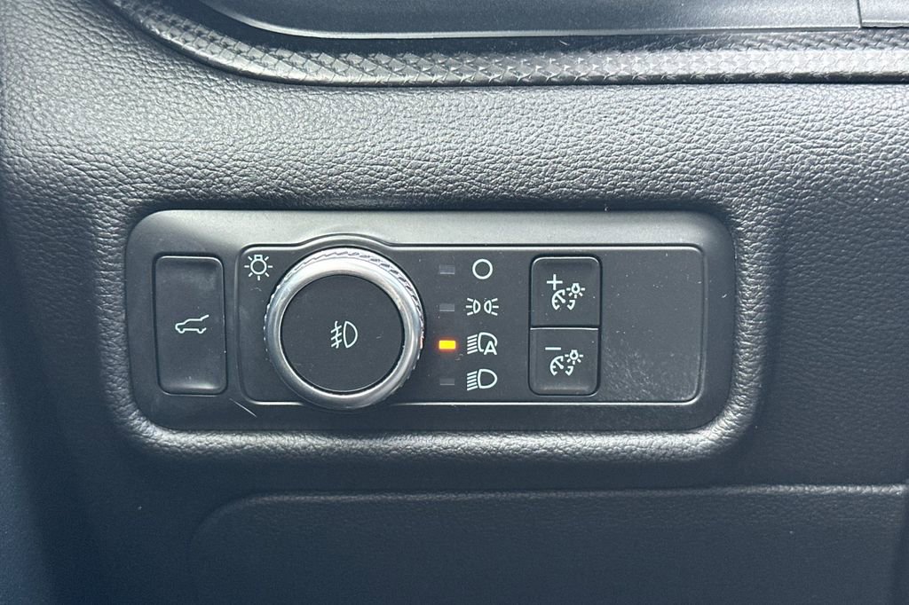 Used 2021 Ford Explorer ST w/ Equipment Group 401A image 30